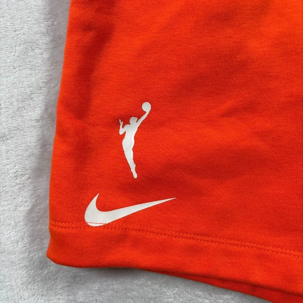 Nike WNBA Fleece Basketball Shorts Women Medium Orange Loose Fit Mid Rise Swoosh